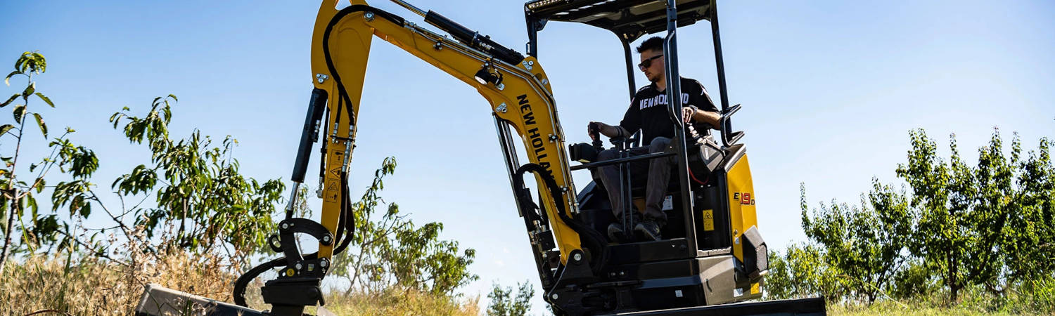 2024 New Holland D Serie Mini Excavators for sale in Vanee Farm Centre Inc., Lethbridge, Alberta